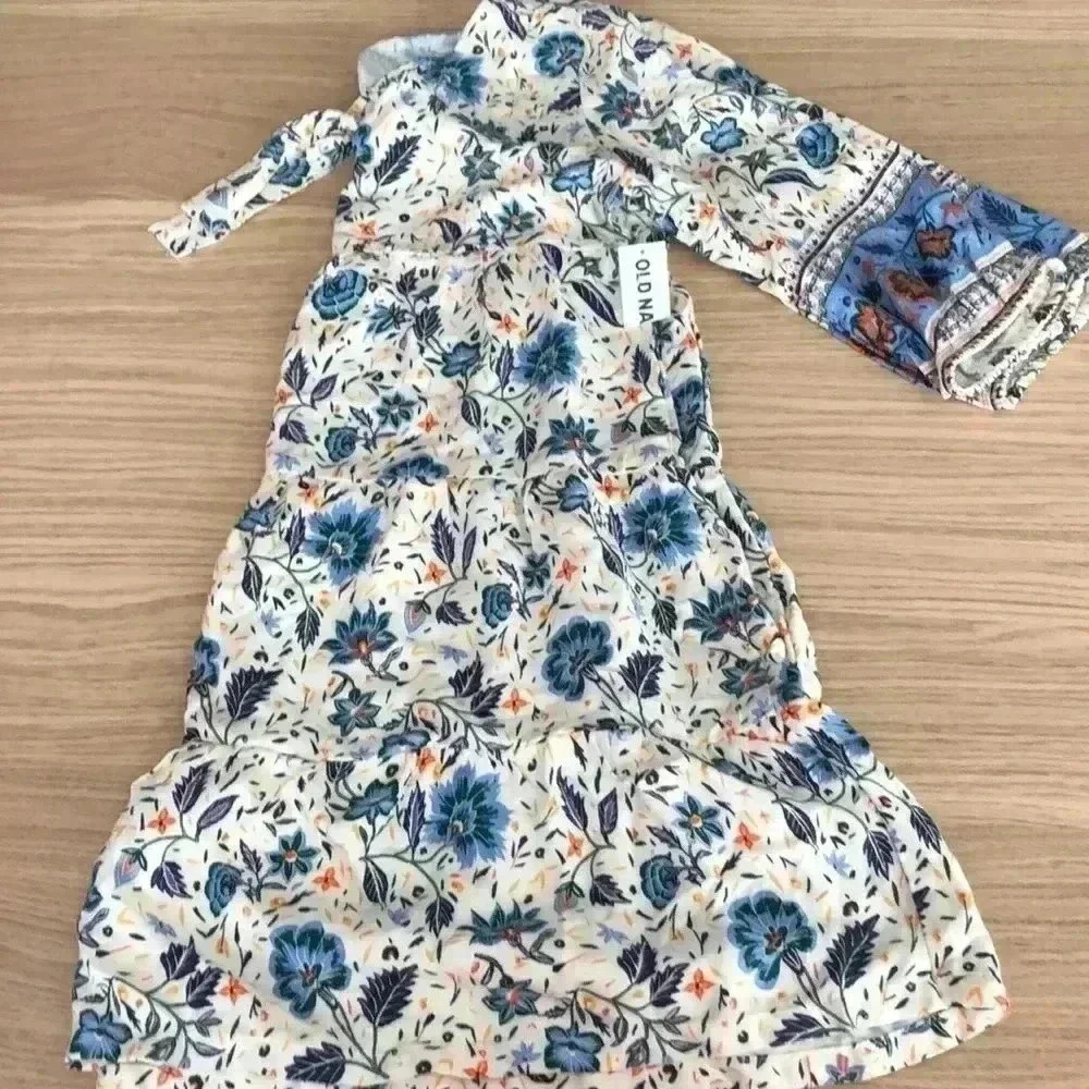 🆕Old Navy Multi Floral Print Dress 8🆕